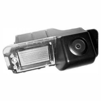 Штатная камера заднего вида INCAR VDC-046 для Volkswagen